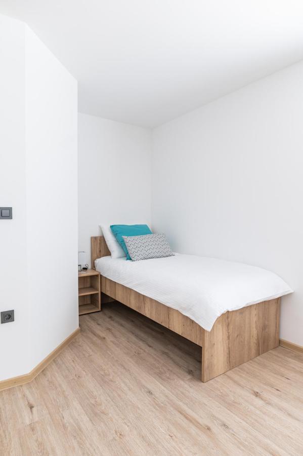 Apartmaji Mise Apartment Mezica Екстериор снимка